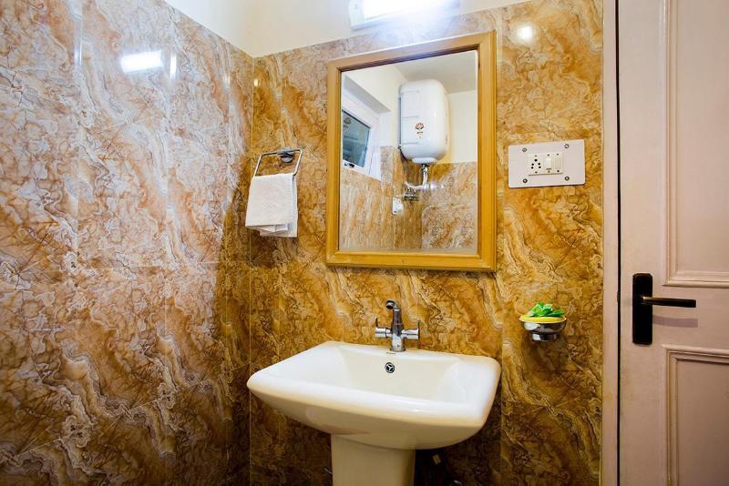 Hotel Manali Continental Εξωτερικό φωτογραφία