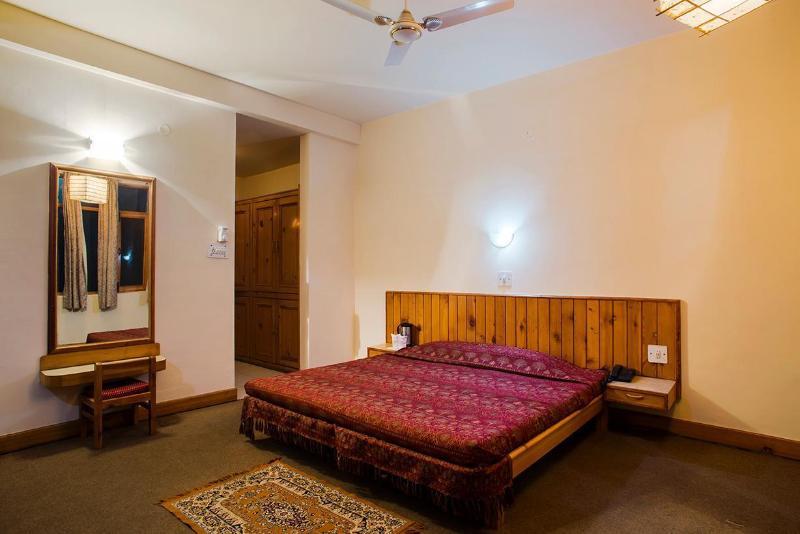 Hotel Manali Continental Εξωτερικό φωτογραφία